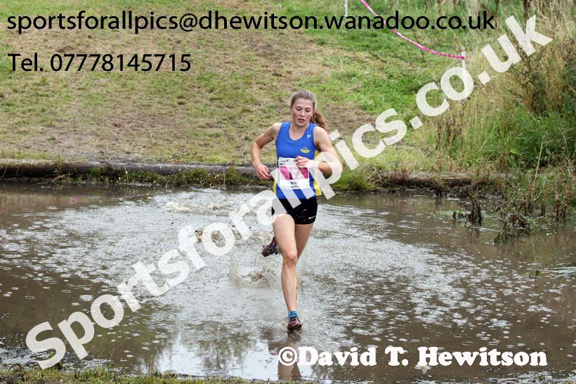 Womens under-17s and 20s, Start Fitness North Eastern Harrier League, Tanfield, County Durham. Photo: David T. Hewitson/Sports for All Pics